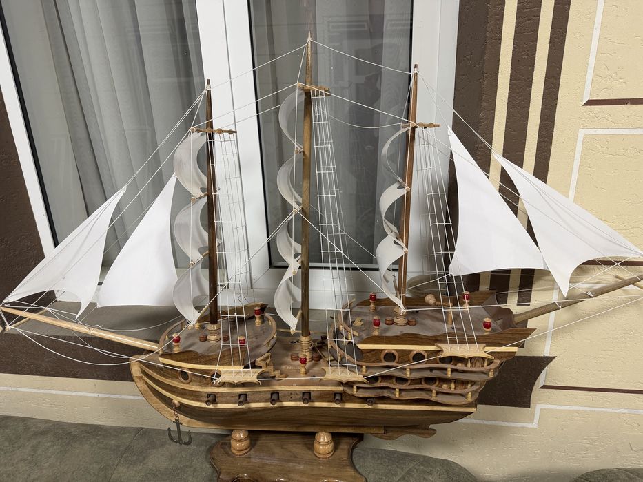 Декоративный деревянный корабль ручной работы для интерьера
