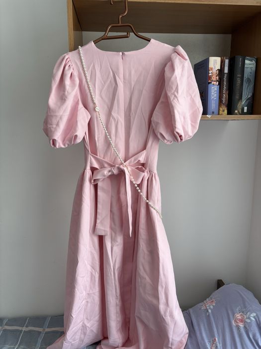 Розовое платье (44–46)