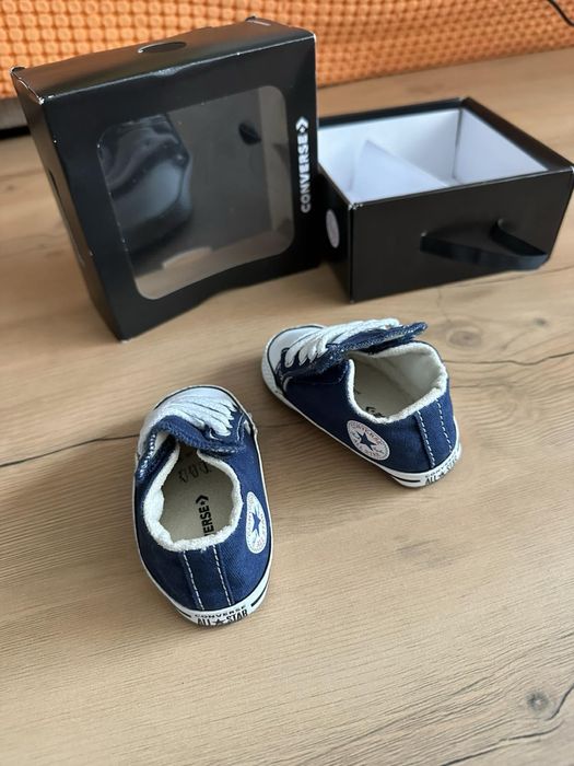 Бебешки обувки Converse и Колев и колев
