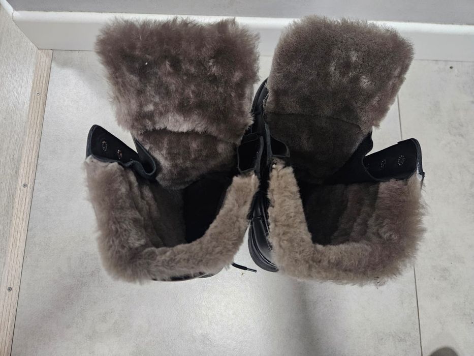 Продам зимние берцы