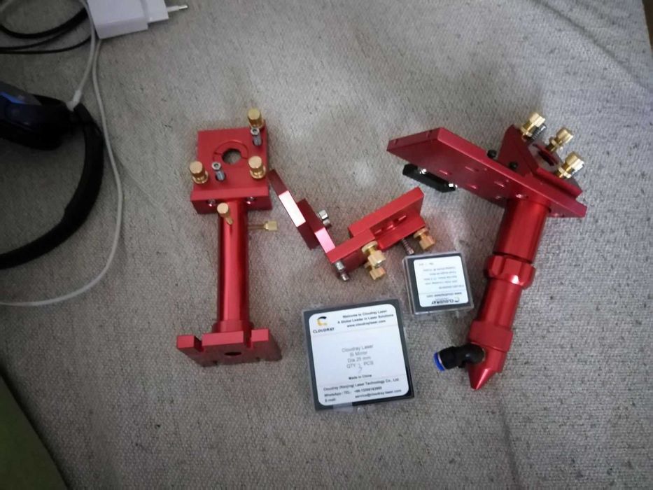 CO2  лазер 80W 1520мм х 1125мм