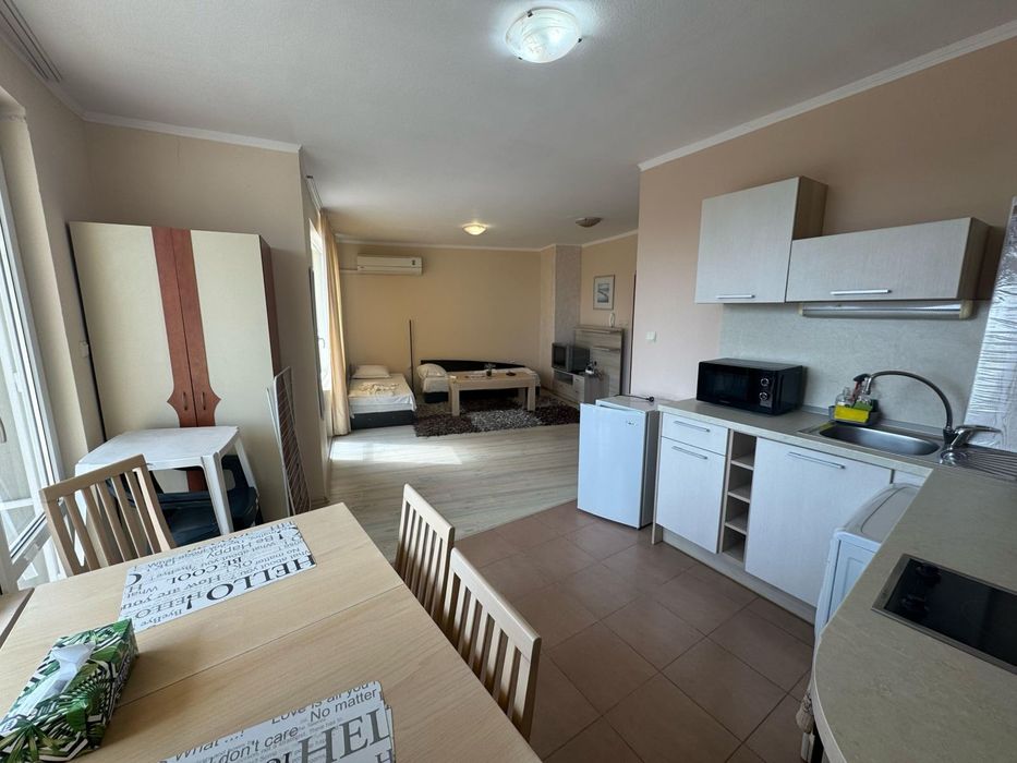 Продава се Едностаен апартамент в к.к. Слънчев бряг - 64 кв.м за 1015 €/кв.м - Снимка #3