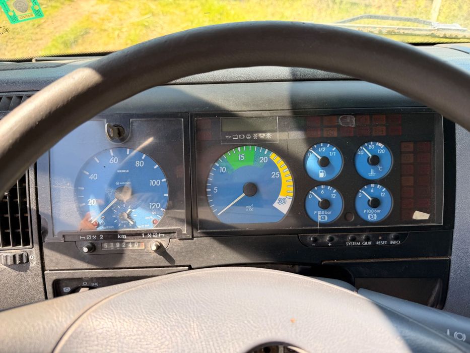 Mercedes-Benz ATEGO 1523