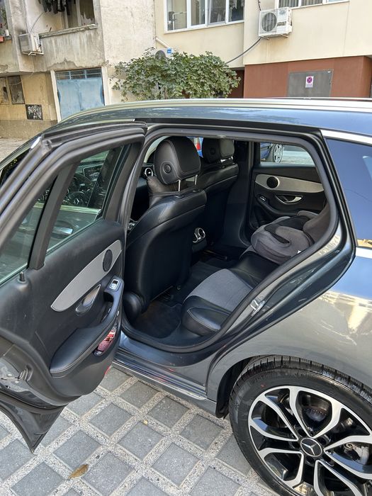 Mercedes  C-200