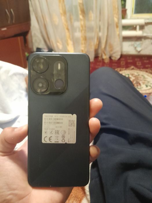 Срочно продаётся телефон под названием TECNO SPARK