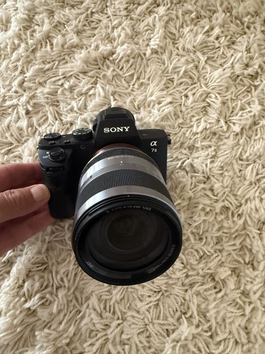 Vand schimb obiectuv sony emount 18-200 mm oss stabilizare  Nou