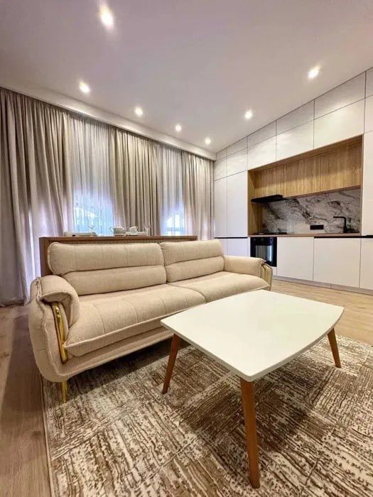 Метро ДРУЖБЫ НАРОДОВ 2 комнатная квартира