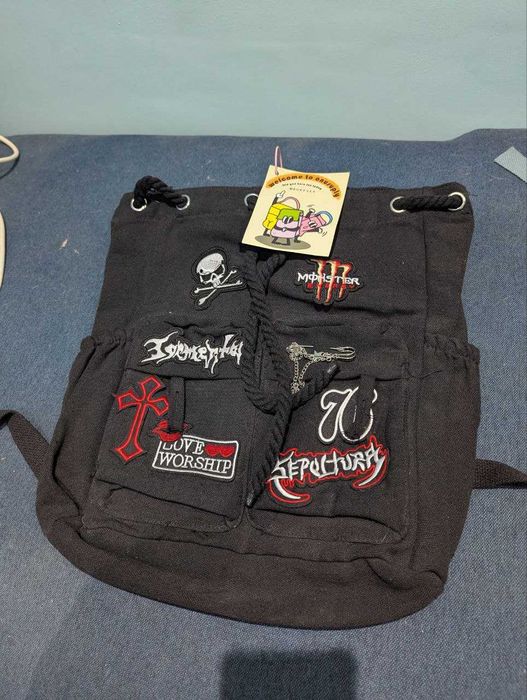 Продам рюкзак в стиле панк