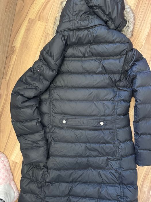 Дамски якета Tommy Hilfiger