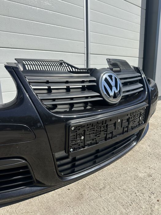 Предна броня от Vw Golf 5 GT