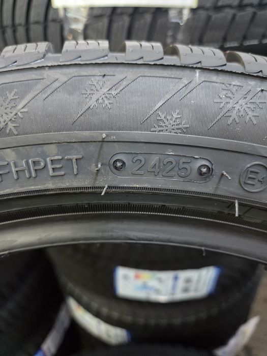 Anvelope noi iarna Triangle 245/45/18 dot 2025 Ploiesti • OLX.ro