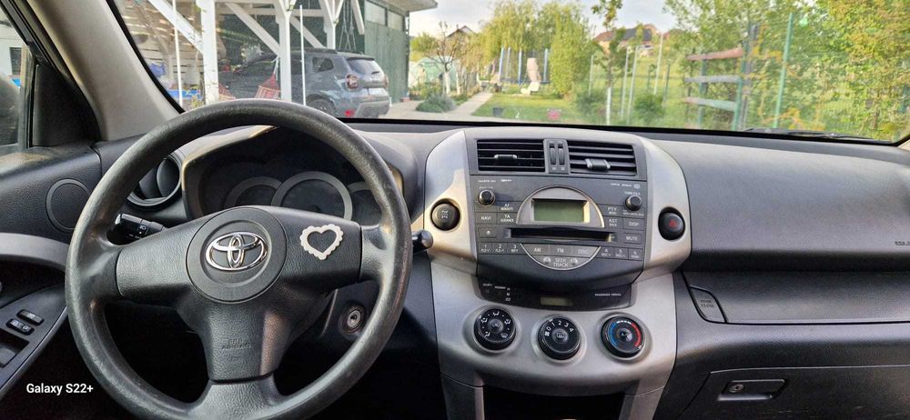 TOYOTA rav4 2.2 DIESEL  tractiune 4X4