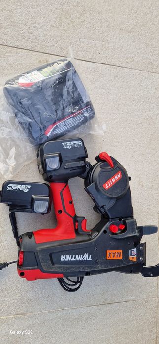 Mașina de legat fier Max