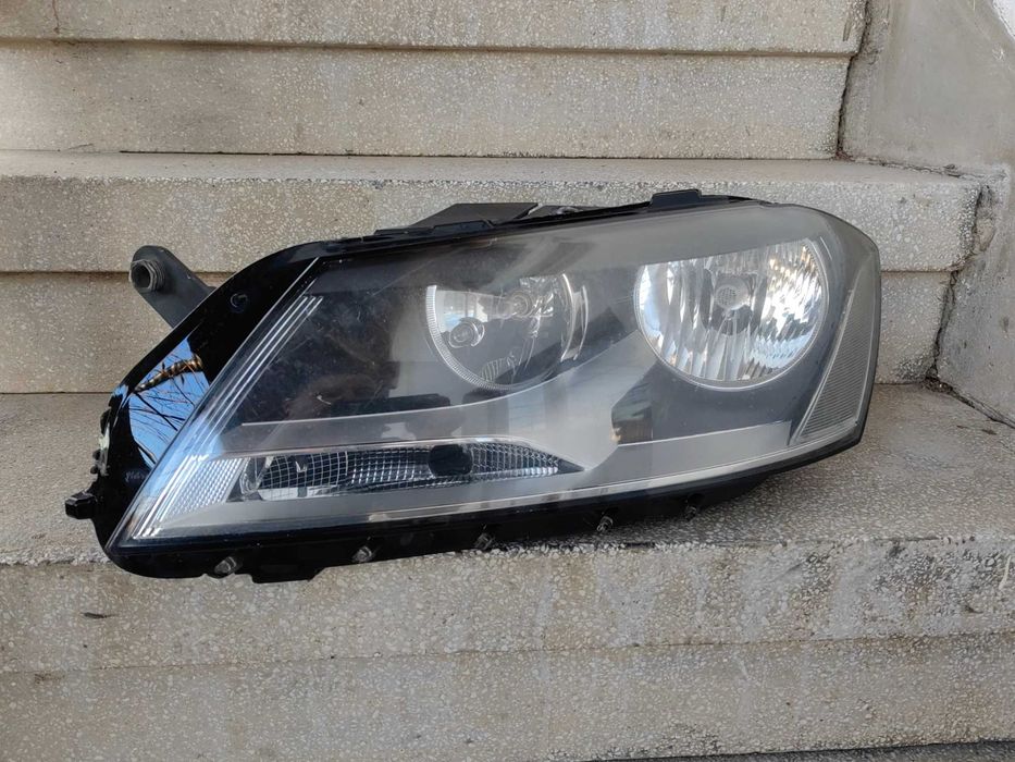 Фар VW Passat B7 ляв / Фар Пасат 7 / Фар Passat 7 Оригинален