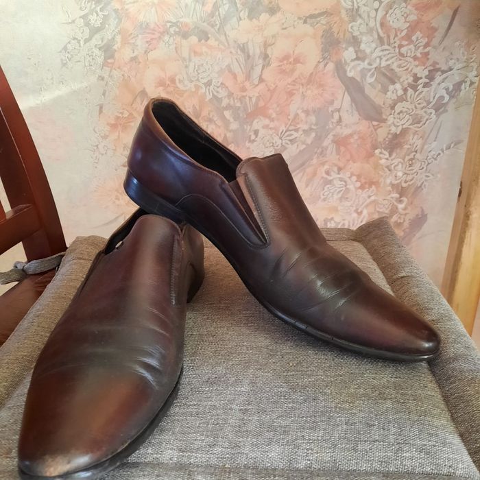 Коричневые мужские туфли