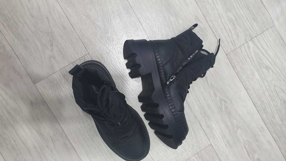 Ботинки женские  зимние