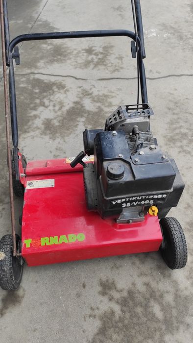 Scarificator pt gazon