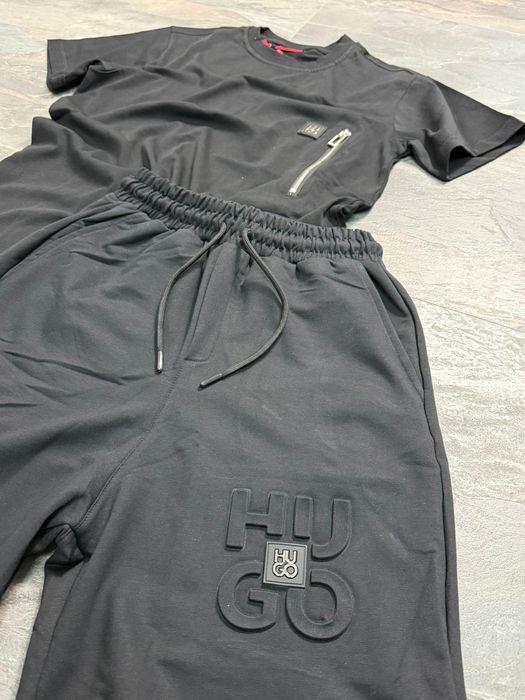 Мъжки летен комплект – тениска + къси панталони HUGO BOSS | Топ модел