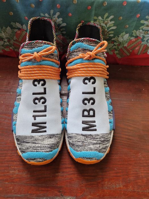 Мъжки маратонки Adidas.Pharrell Williams