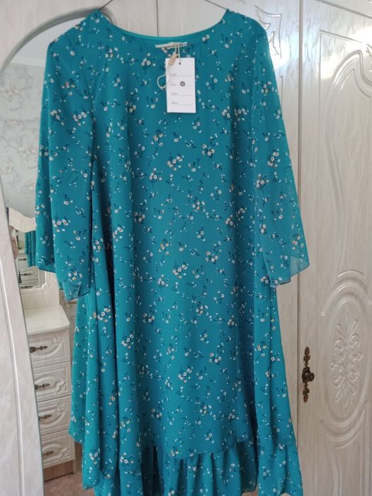 Продам платье 48-50