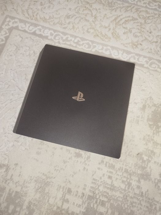 Sony PlayStation 4