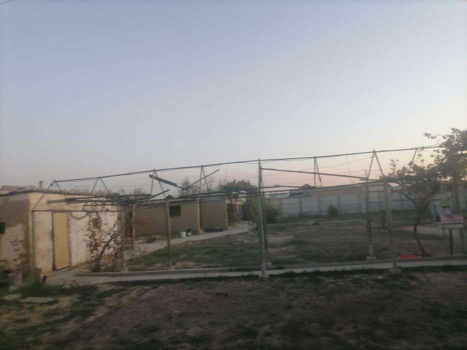 Продам дачу навои