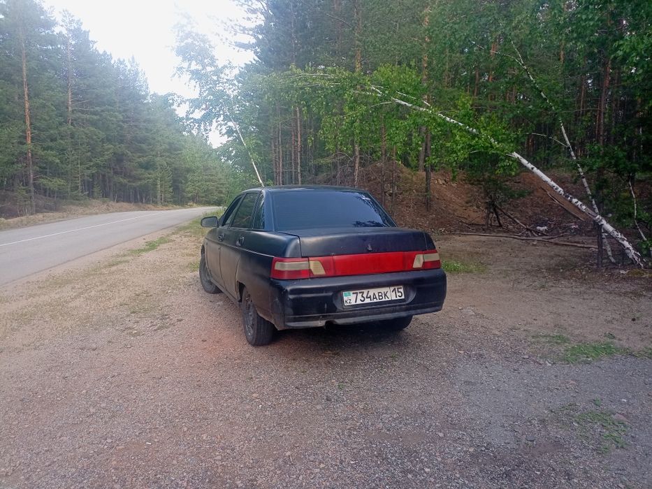 Продам автомобиль Lada 2110