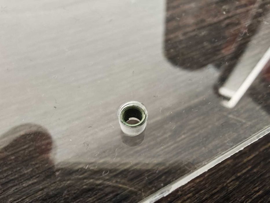 Suport placa de baza / fixare pe perete / Bench Table