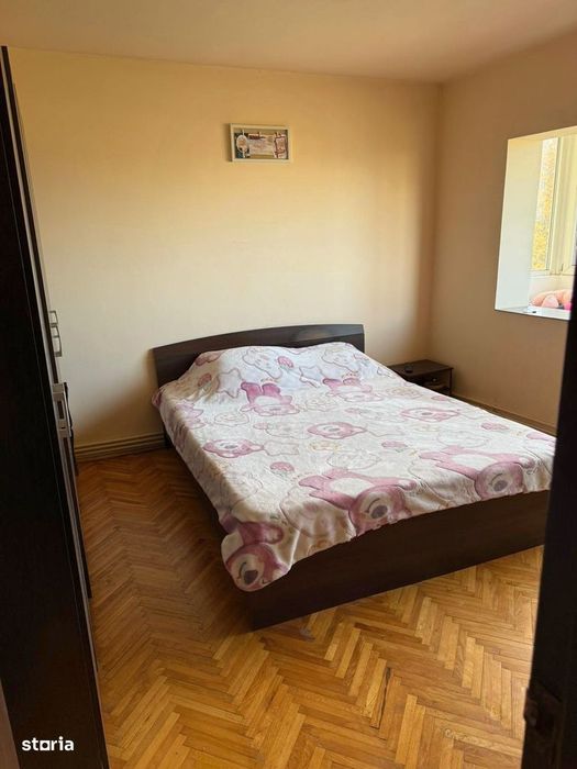 Apartament 3 camere decomandat, 70 mp, 2 balcoane – Zona Soarelui, T