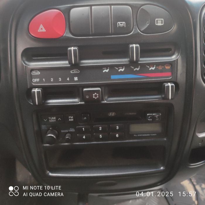 Хундай Старекс 2007 год. 12 мест.