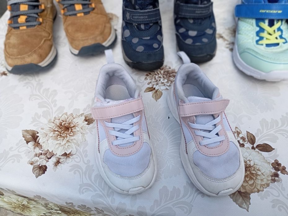 Lot încălțăminte fete și băieți