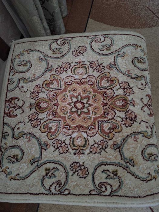 Ковры для стульев