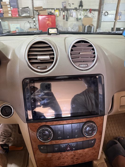 Navigatie Android Mercedes ML W164   Carplay Wi-Fi Android Auto Camera