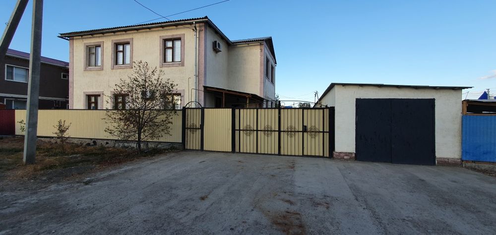 Продаю 2-х дом мкр Атырау-2