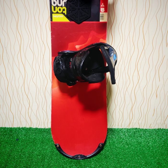 Placa snowboard Burton 140 cm + legaturi Burton S