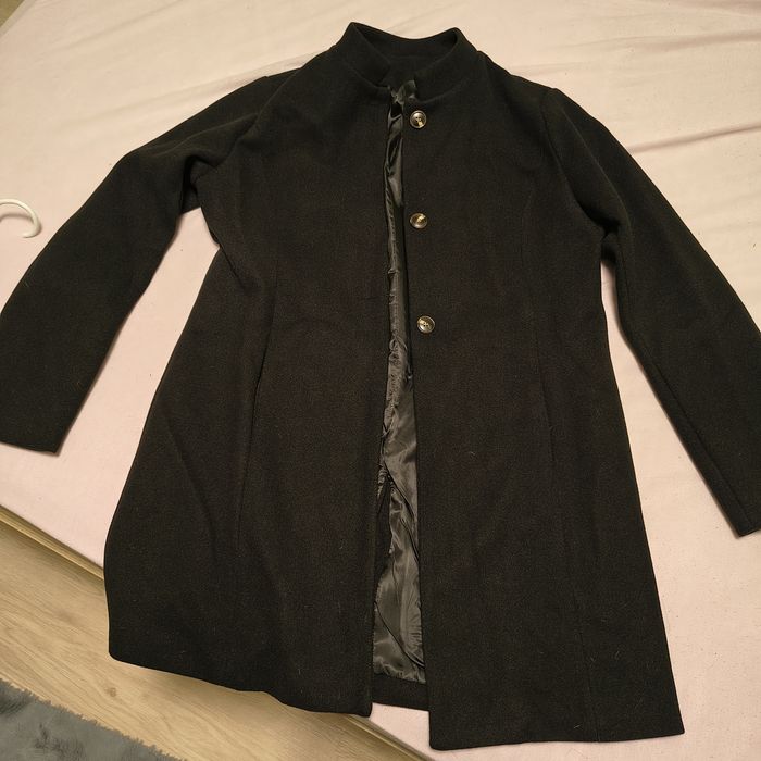 Дамско черно палто