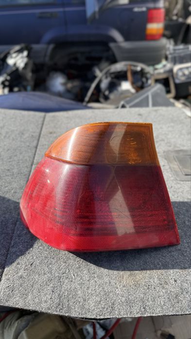 Десен Стоп за БМВ 3 Серия Е46