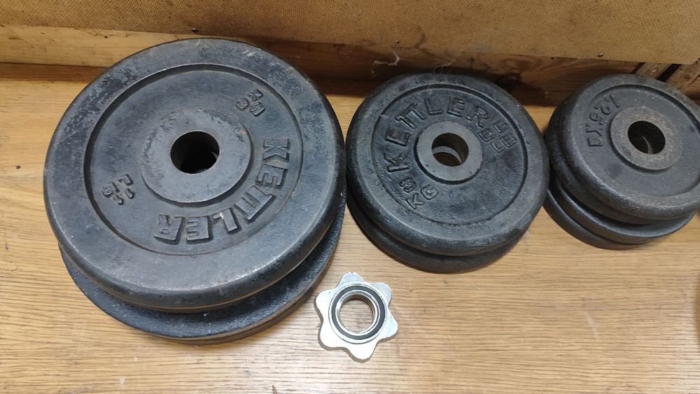 Домашен фитнес -2бр дъмбели крив лост с щипки и гайки