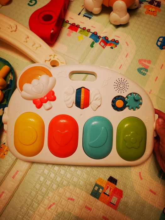 Centru de activități și antemergator