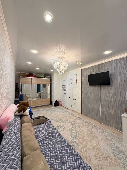 Продается 1 ком квартира в 10 мкр