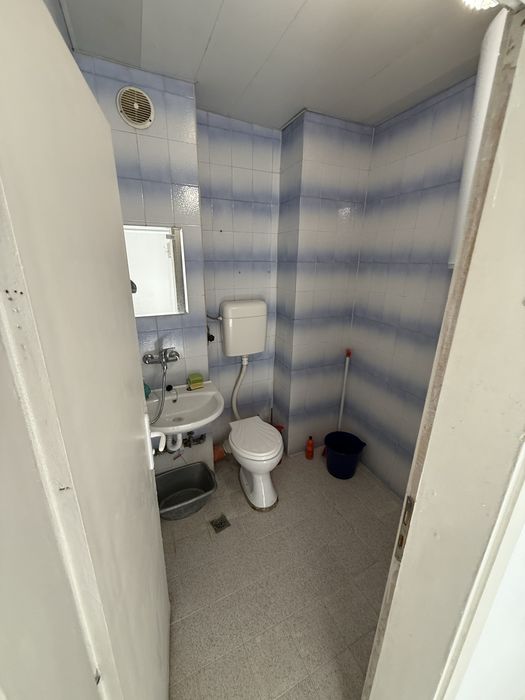 Дава се под наем Двустаен апартамент в Стара Загора, Център - 75 кв.м за 341.7 € - Снимка #7