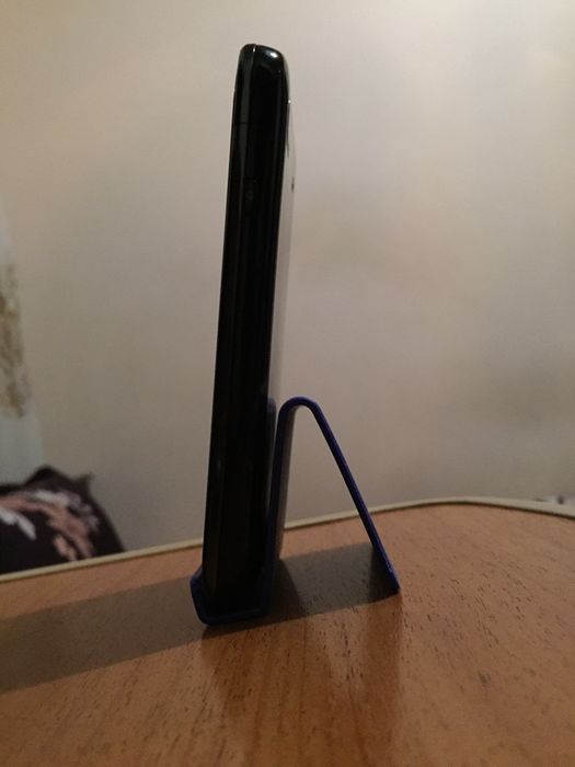 Подставка для телефонов