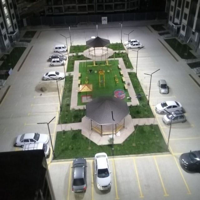"China house " uzimmi uym sotaman