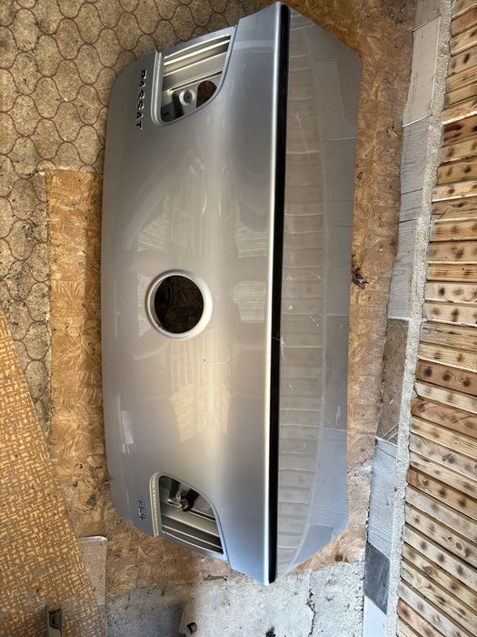 Врати,калници и предни капаци от Пасат Б6/Passat B6 седан-комби