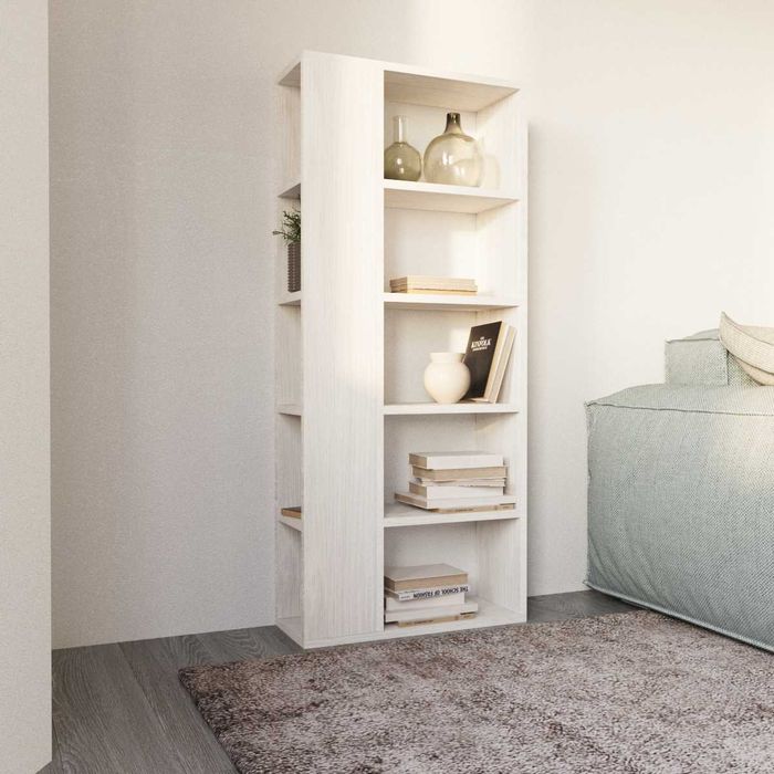 Книжный стеллаж разных размеров