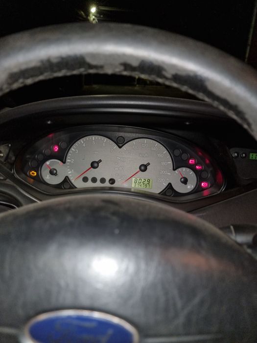 FORD Focus 2003 — imagine 3