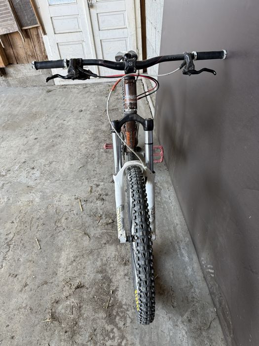 Commencal supreme v2