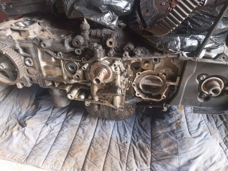 Продам двигатель на Субару
