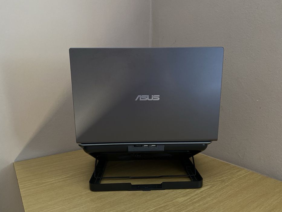 Laptop Asus VivoBook Go 15 M515DA, 8 GB RAM, 15,6 inch