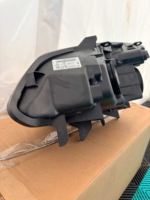 Far dreapta xenon Renault Scenic 2 2006-2010 nou original Renault